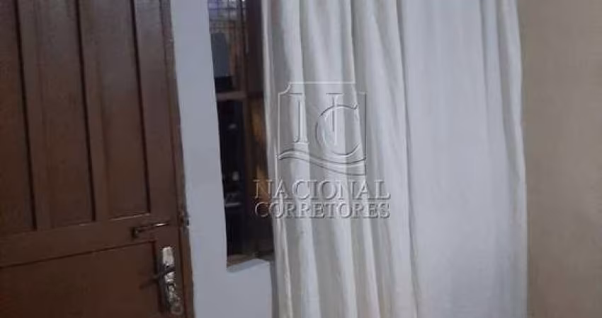 Casa com 3 dormitórios à venda, 306 m² por R$ 450.000,00 - Vila Guaraciaba - Santo André/SP