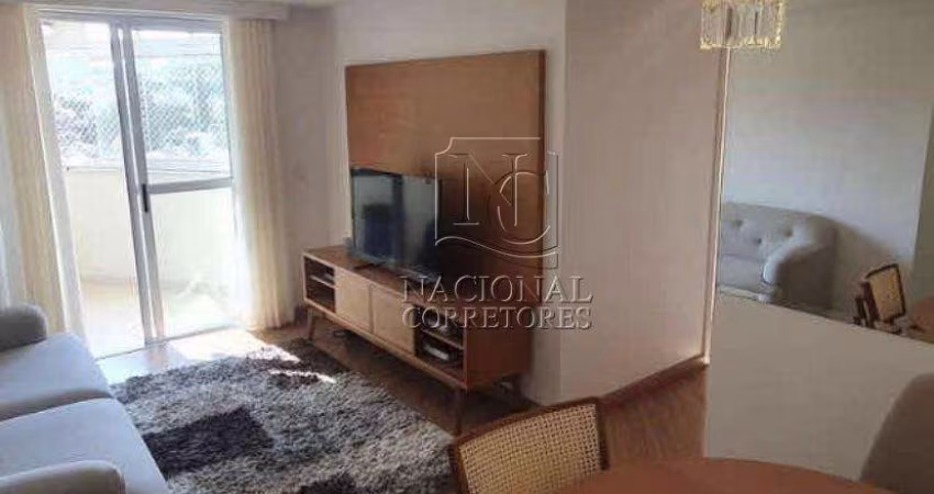 Apartamento com 3 dormitórios à venda, 71 m² - Parque Jaçatuba - Santo André/SP