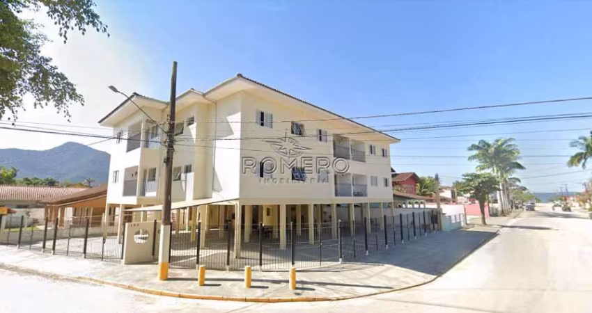 Apartamento com 2 quartos, Praia da Maranduba, Ubatuba - R$ 450 mil, Cod: 2006