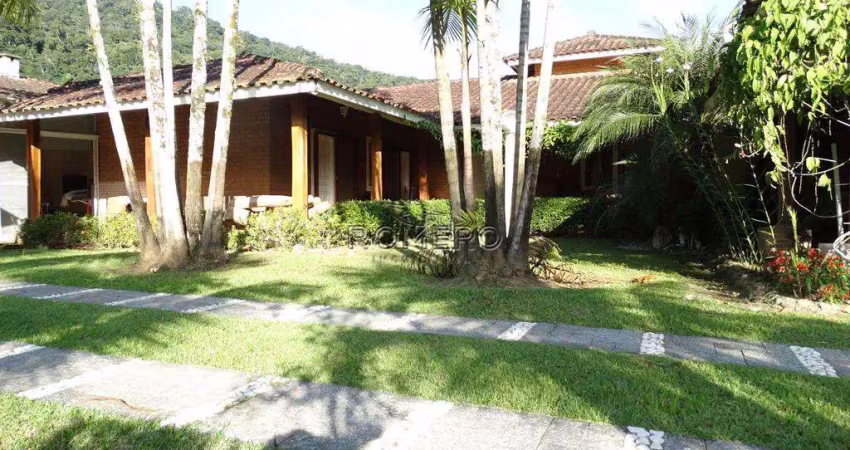 Casa de Condomínio com 5 dorms, Mar Verde II, Caraguatatuba - R$ 3 mi, Cod: 2195