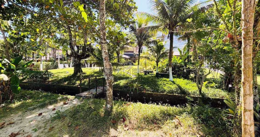 Casa com 5 quartos, Praia do Lázaro, Ubatuba - R$ 6.5 mi, Cod: 2627