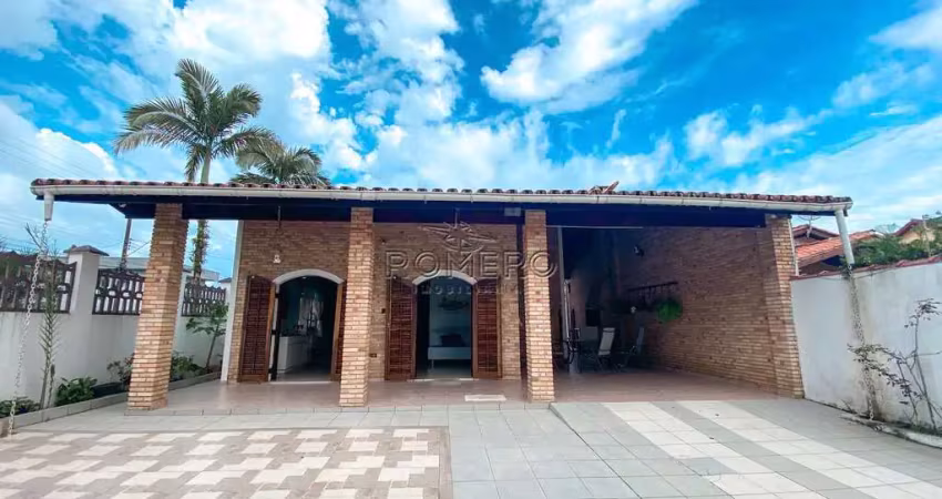 Casa com 4 quartos, Praia da Maranduba, Ubatuba - R$ 950 mil, Cod: 337