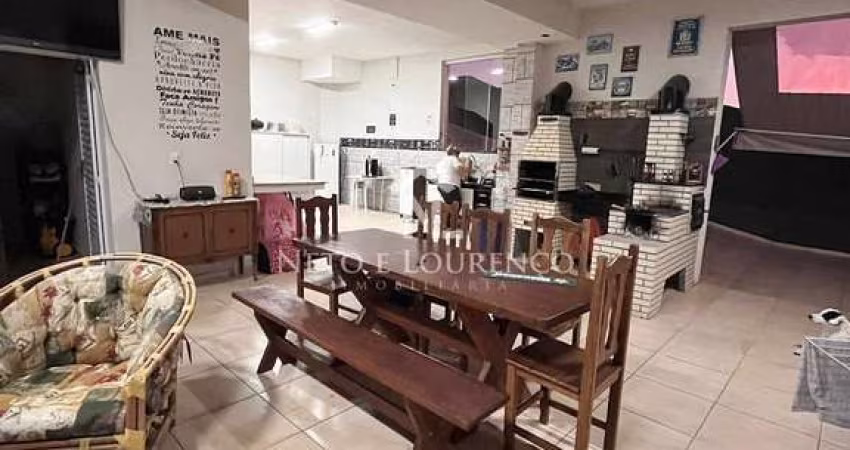 Sobrado à Venda no Condomínio Cambarah | 280m² - 3 Dormitórios (2 Suítes) em Terreno de 500m²