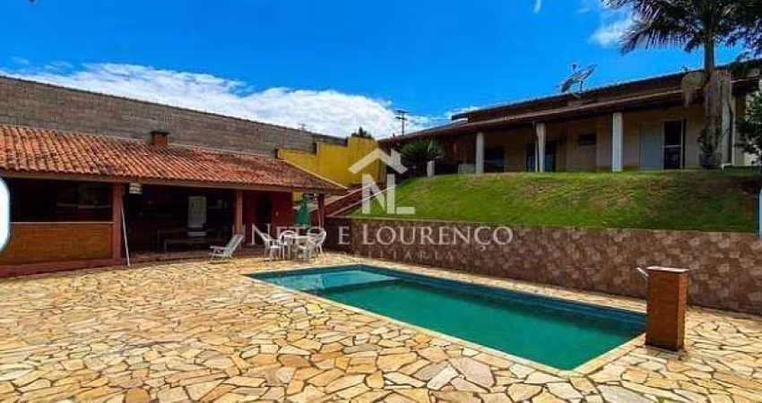 Linda Chácara à Venda no Saint James I – 3 Dormitórios, Suíte, Piscina e Espaço Gourmet
