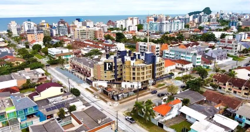Apartamento com suíte em Caioba