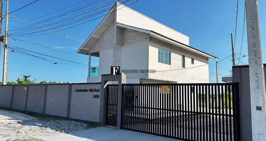 Sobrado frente mar com 4 quartos