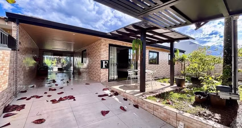 Casa com 3 quartos à venda no Monções, Pontal do Paraná 