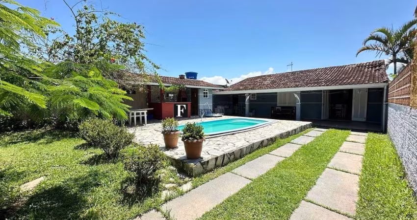 Casa com piscina em shangrila