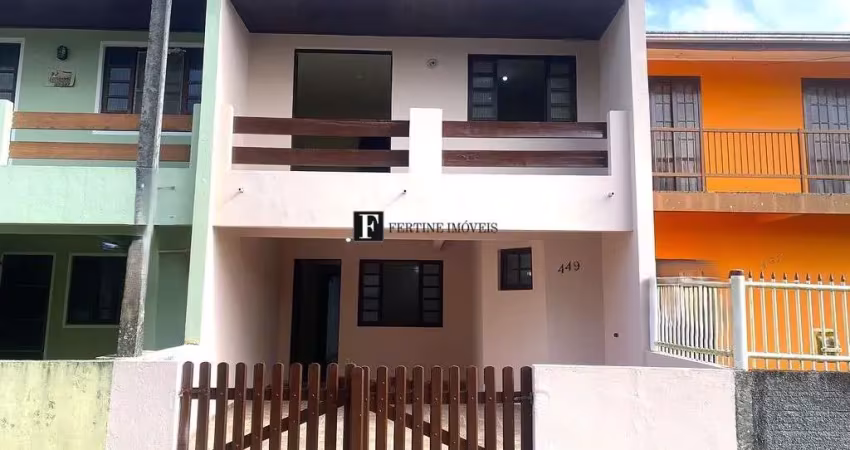 Sobrado 1 quadra da rodovia com 03 quartos Ipanema