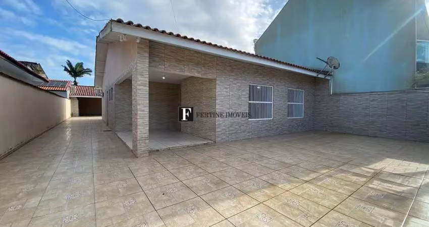 Casa com 4 quartos em Pontal do Paraná