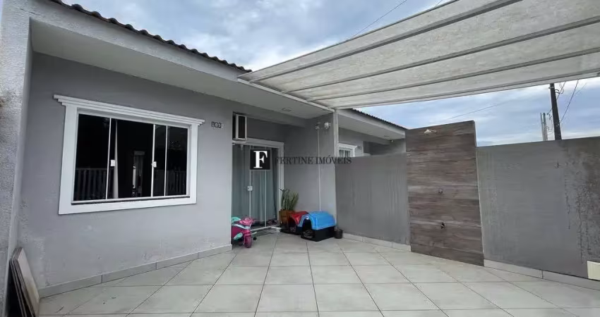 Casa com 2 quartos à venda na Rua Noruega, 1, Praia de Leste, Pontal do Paraná