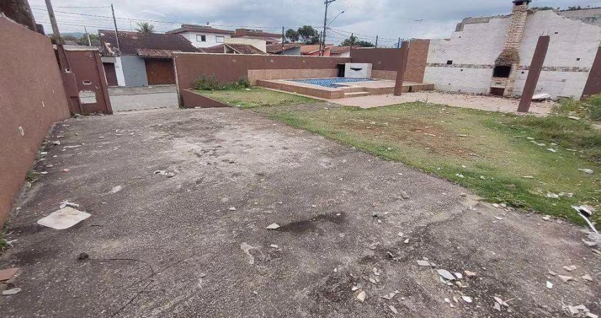 Casa para Venda em Itanhaém, Umuarama, 2 dormitórios, 1 banheiro, 5 vagas