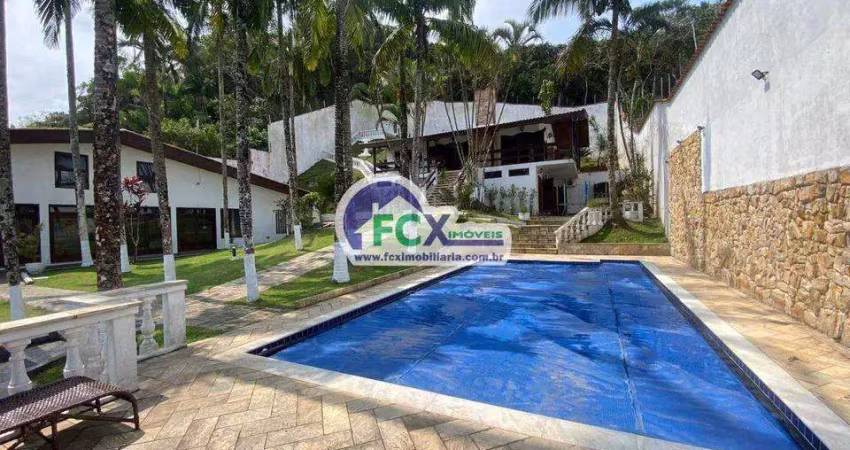 Casa para Venda em Itanhaém, Praia dos Sonhos, 8 dormitórios, 7 suítes, 2 banheiros, 9 vagas