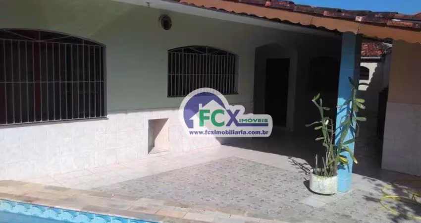 Casa para Venda em Itanhaém, Praia dos Sonhos, 3 dormitórios, 2 suítes, 1 banheiro, 5 vagas