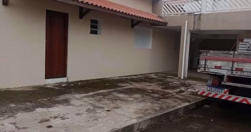 Casa para Venda em Itanhaém, Jardim Suarão, 2 dormitórios, 1 suíte, 1 banheiro, 4 vagas
