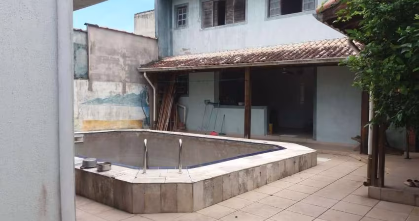 Casa para Venda em Mongaguá, Jardim Marina, 6 dormitórios, 6 suítes, 1 banheiro, 7 vagas
