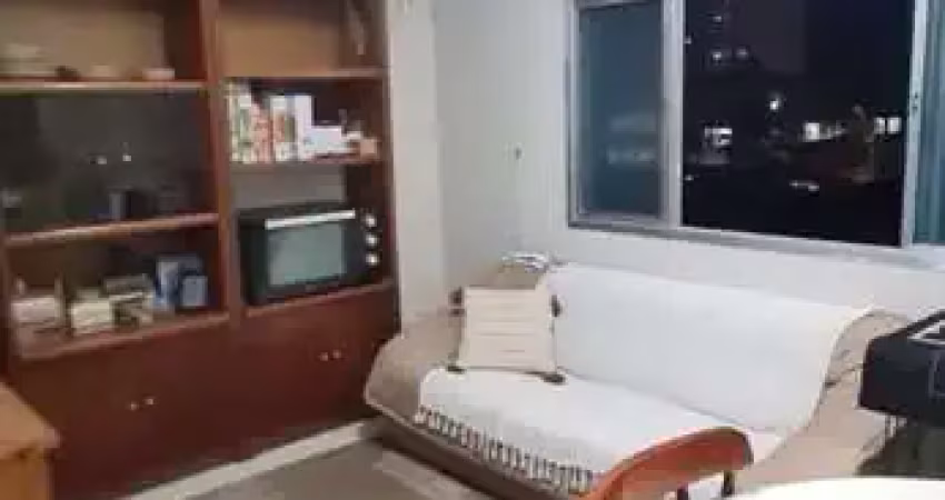 Apartamento para Venda em Itanhaém, Centro, 1 dormitório, 1 banheiro, 1 vaga