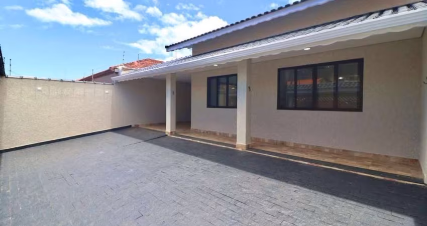 Casa para Venda em Peruíbe, Flórida, 3 dormitórios, 3 suítes, 1 banheiro, 4 vagas