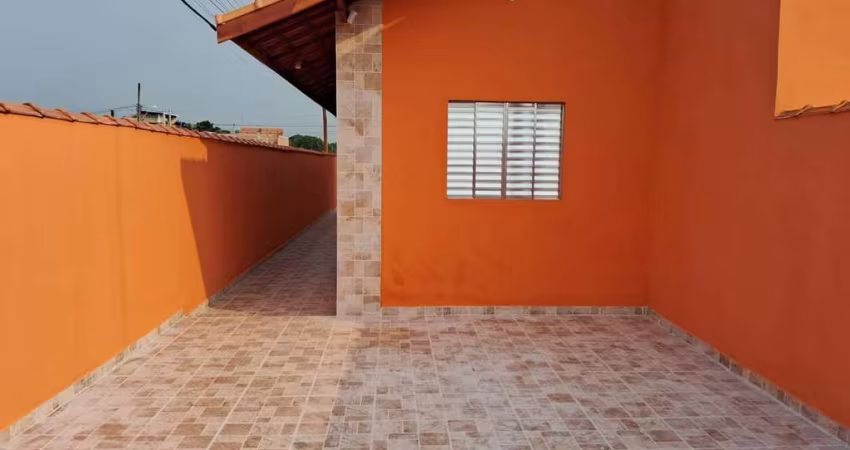 Casa para Venda em Itanhaém, São João, 2 dormitórios, 1 banheiro, 4 vagas