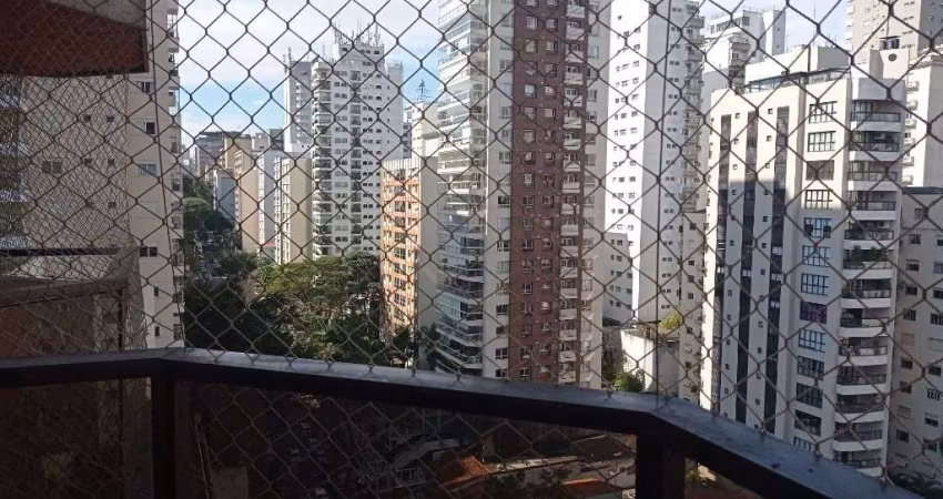 Apartamento 170m² quatro dormitórios três vagas Paraíso