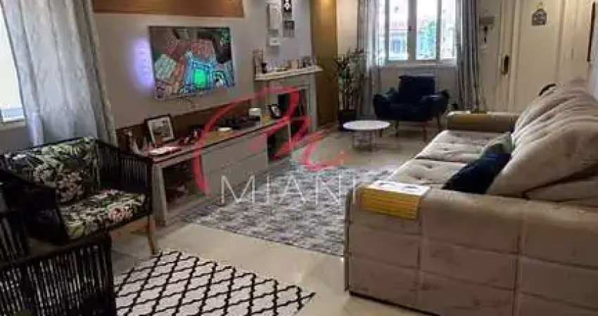 Casa à venda em condomínio fechado com 125m² - 3 quartos 1 suíte, quintal, lareira no butantã