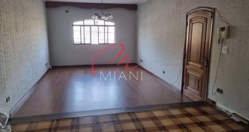 Sobrado à venda no jardim pinheiros – 217m², 4 quartos (2 suítes), 4 banheiros e ampla planta