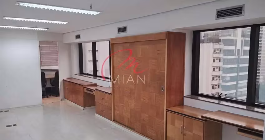 Sala comercial para venda e locação com 48m², 2 salas, 2 banheiros, ar-condicionado no itaim bibi –