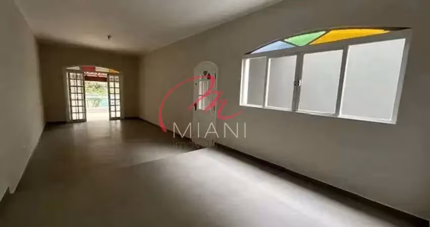 Casa à venda no jardim ester yolanda com 153m², 3 quartos sendo 1 suíte, 3 vagas de garagem e churr