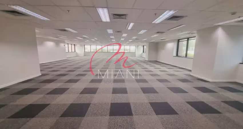Conjunto comercial para venda e locação em pinheiros com 775m², 13 banheiros e 21 vagas de garagem