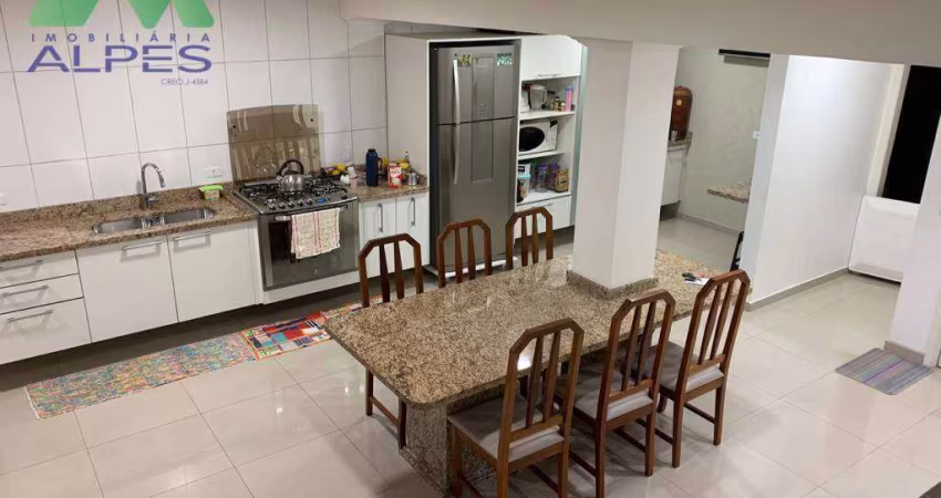 Sobrado à venda, 114 m² por R$ 530.000,00 - Hauer - Curitiba/PR