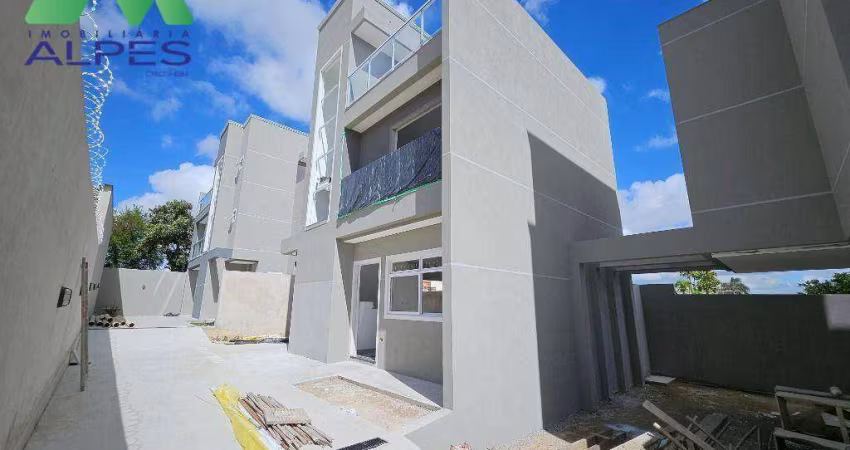 Sobrado com 3 dormitórios à venda, 128 m² por R$ 850.000,00 - Capão Raso - Curitiba/PR