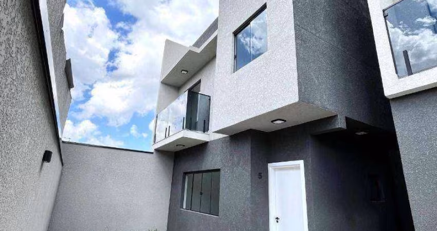 Sobrado com 3 dormitórios à venda, 93 m² por R$ 569.900,00 - Alto Boqueirão - Curitiba/PR