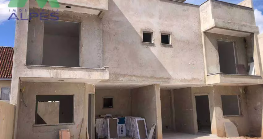 Sobrado com 3 dormitórios à venda, 120 m² por R$ 699.000,00 - Uberaba - Curitiba/PR
