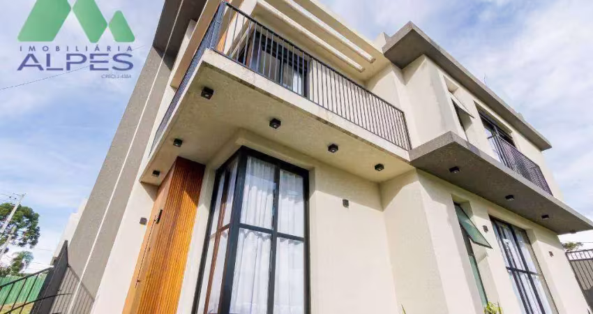Sobrado com piscina e 3 dormitórios à venda, 205 m² por R$ 1.600.000 - Pinheirinho - Curitiba/PR
