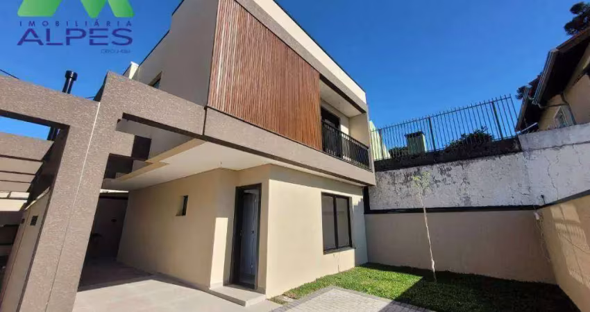 Excelente sobrado não geminado no melhor da região próximo a pça dos menonitas