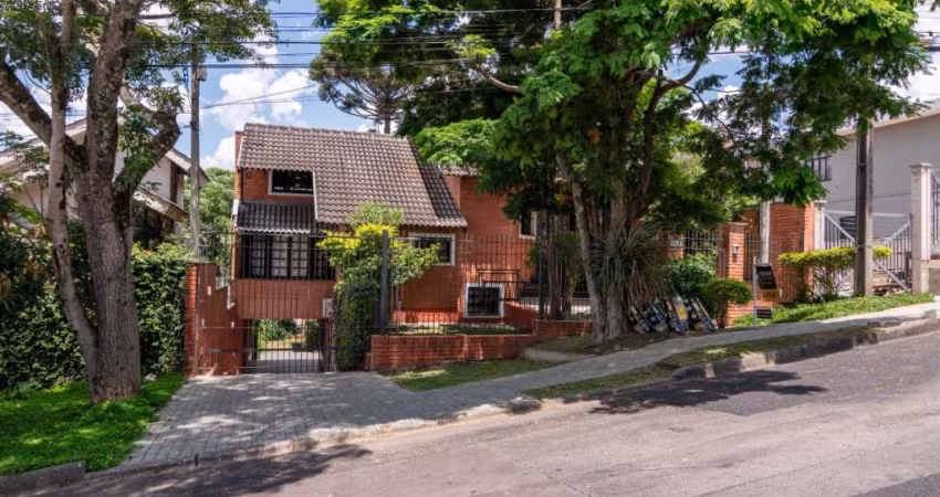 Casa Residencial, 4 Quartos, 5 Vagas, a Venda, no Bairro Vista Alegre, Jardim Schaffer, Bosque do Alemão, Curitiba REbrokers