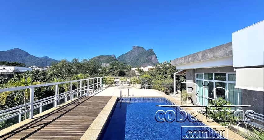 Cobertura à venda no Jardim Oceânico. Linear. Única