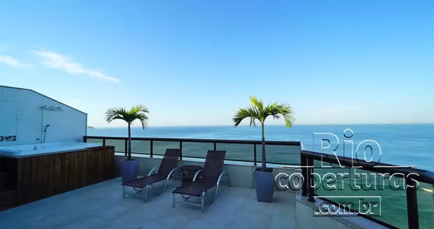 Cobertura à venda na praia da Barra da Tijuca. Avenida Lucio Costa