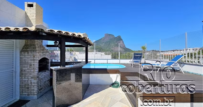 Cobertura à venda no Jardim Oceânico. 4 Quartos. Perto da praia