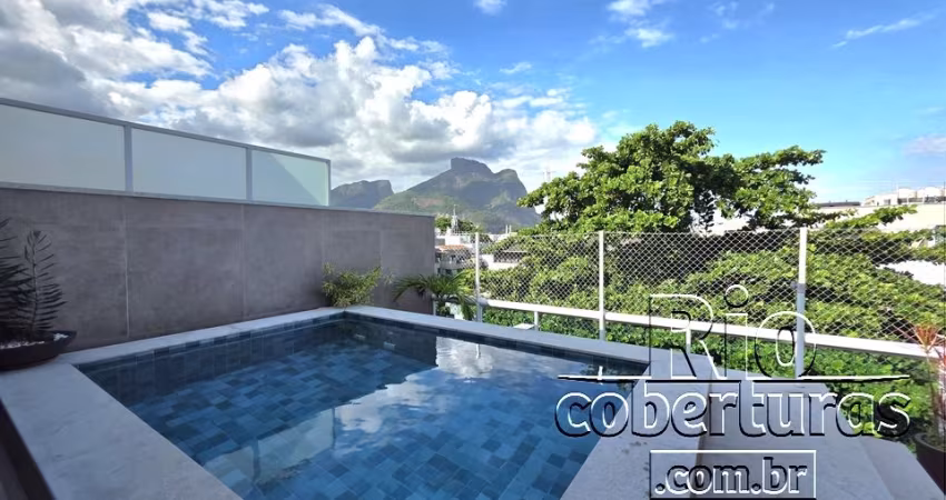 Cobertura à venda no Jardim Oceânico. Perto da praia
