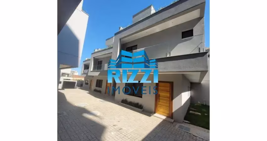 Casa triplex em condomínio fechado na freguesia/jacarepaguá