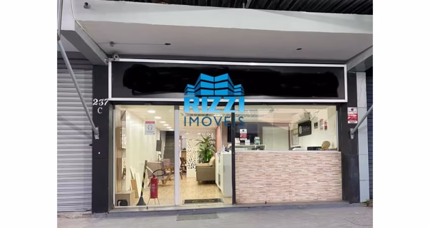 Lojão Duplex à venda na Taquara com 180m²
