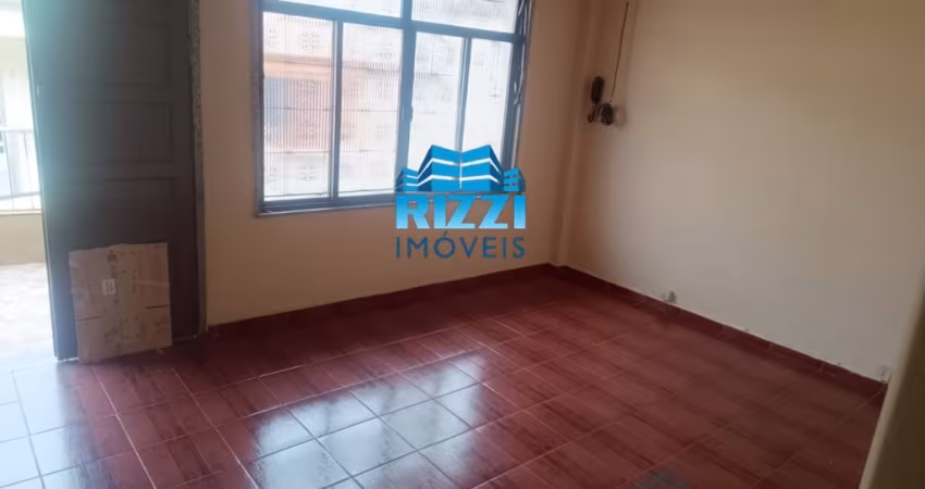 Ótima casa a venda com 2 quartos no Pechincha