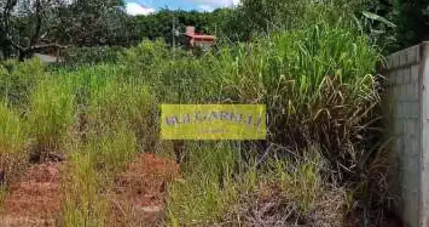 Terreno à venda plano com ótima localiação bairro caxambu famoso pelas viniculas e restaurantes jun
