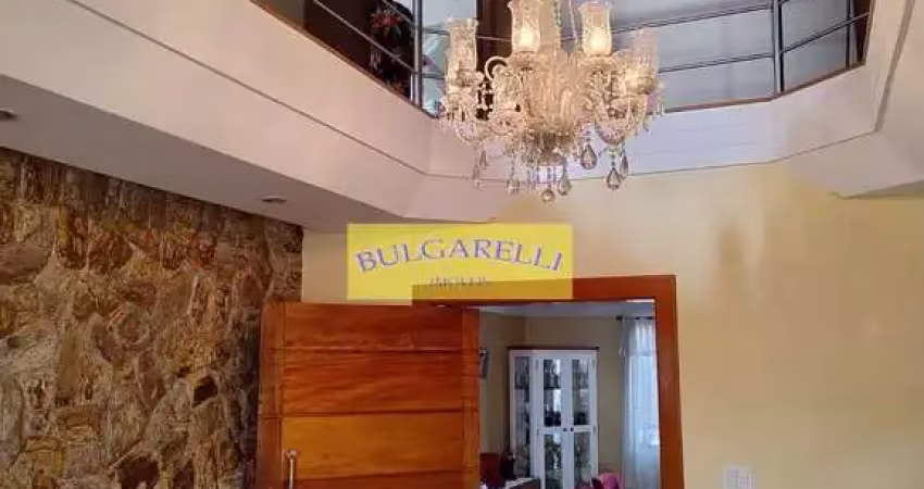 Sobrado à venda ou Permuta 4 Dormitorios , 1 Suite Master , Salão ,Piscina, 6 Vagas ,  Vila Progres
