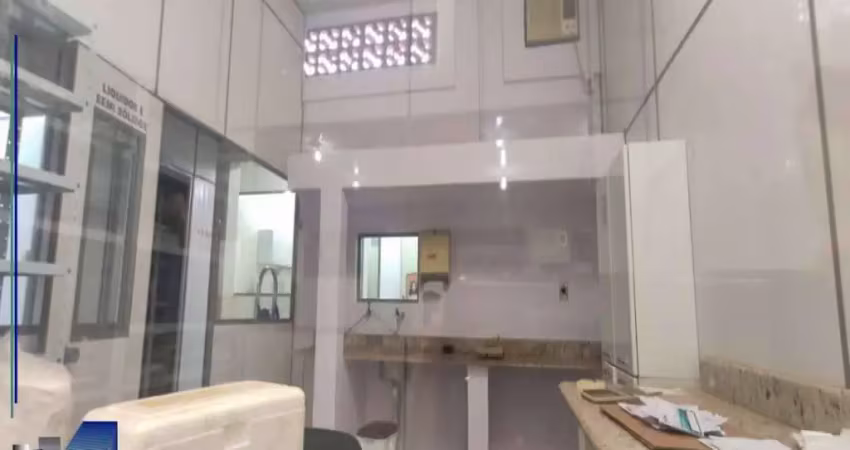 Casa comercial em Serrana para Locação