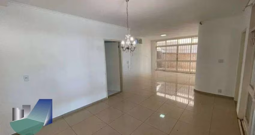 Casa Residencial com 3 quartos para alugar, 240m² - Ribeirânia