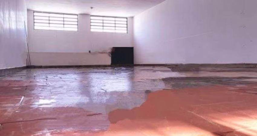 Salão comercial para alugar, 200m² - Vila Tibério