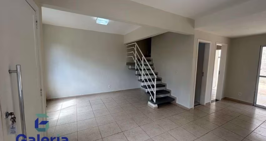 Casa de Condomínio com 3 quartos para alugar, 87m² - Jardim Guaporé