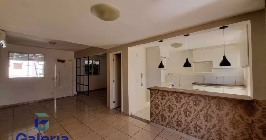 Casa de condomínio com 4 quartos à venda, 148m² - Jardim Guaporé
